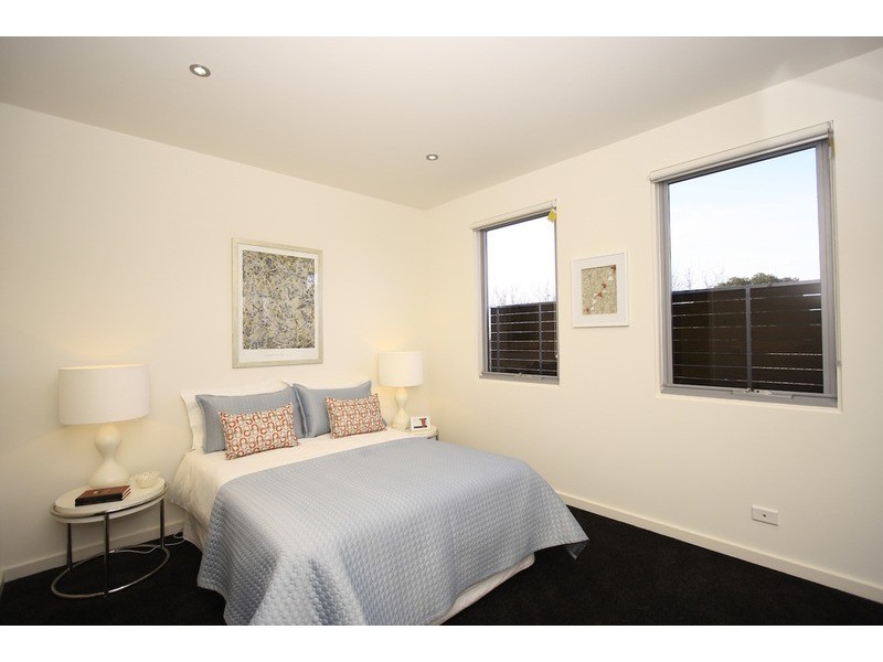 13/3 Charnwood Road, St Kilda VIC 3182