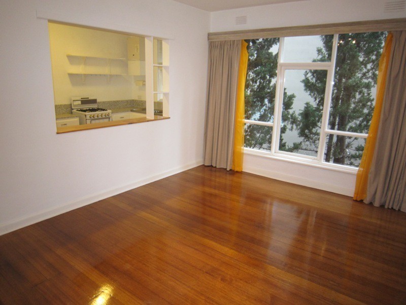 32/10 Acland Street, St Kilda VIC 3182