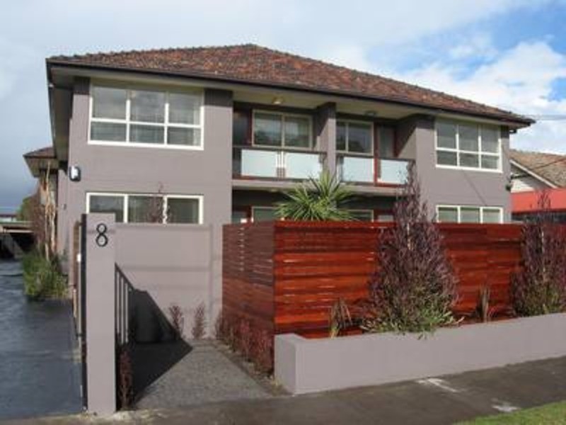 1/8 Commercial Road, Mentone VIC 3194