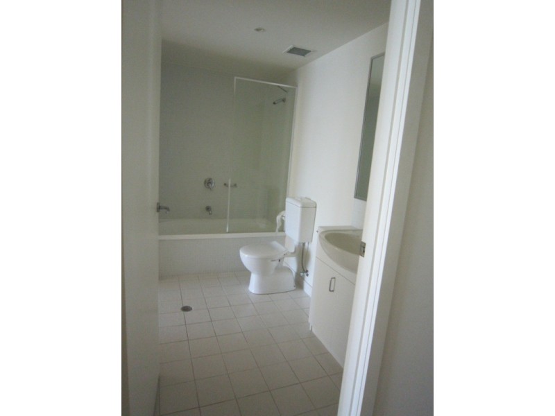 33/352 Canterbury Road, St Kilda VIC 3182