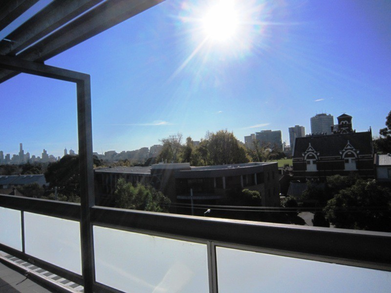 33/352 Canterbury Road, St Kilda VIC 3182