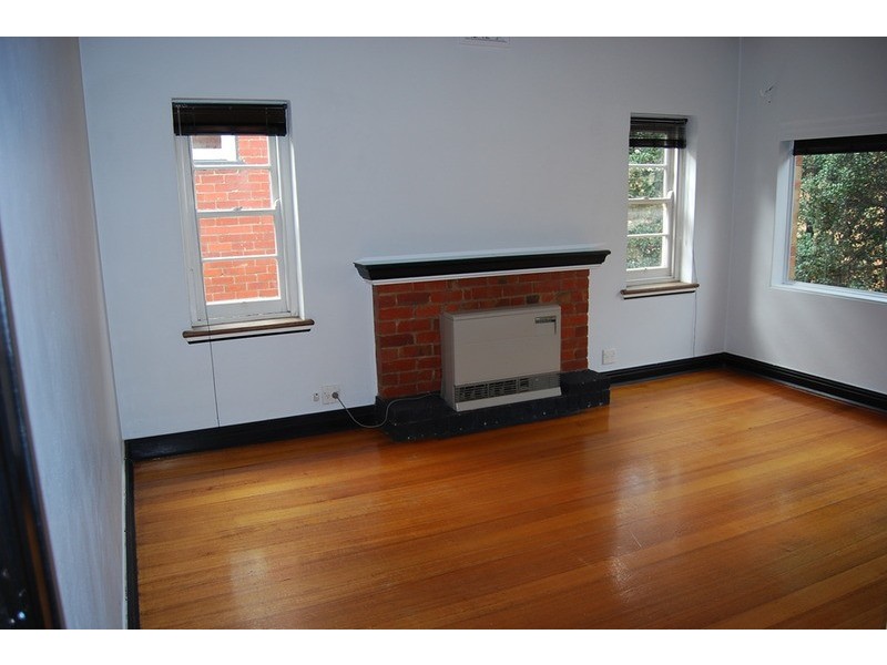 9/33 Eildon Road, St Kilda VIC 3182