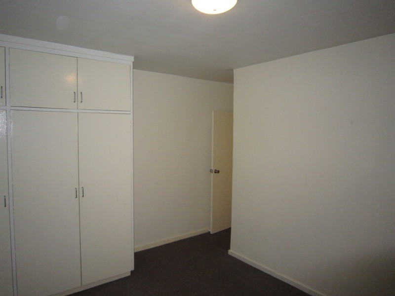 1/16 Mitford Street, St Kilda VIC 3182