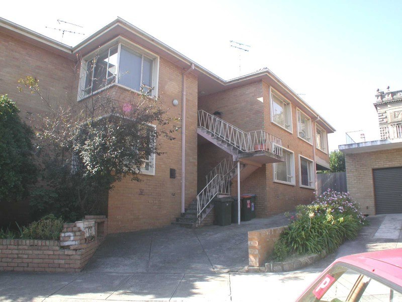 3/2 Newton Court, St Kilda VIC 3182