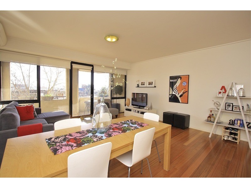 14/135 Fitzroy Street, St Kilda VIC 3182