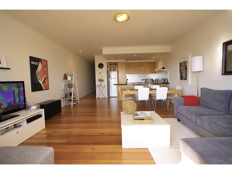 14/135 Fitzroy Street, St Kilda VIC 3182