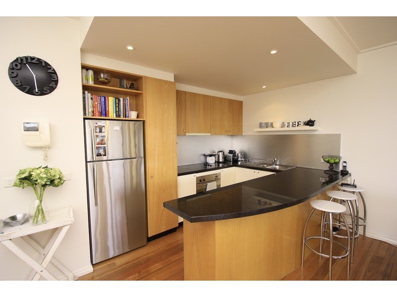 14/135 Fitzroy Street, St Kilda VIC 3182