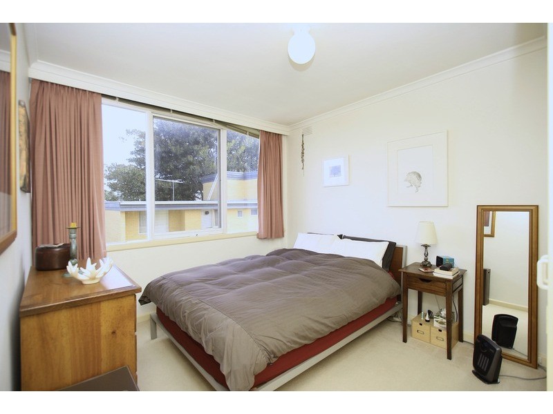 10/8 Te-arai Avenue, St Kilda East VIC 3183