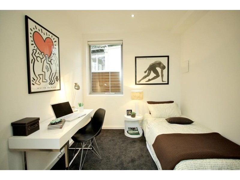 4/3 Charnwood Road, St Kilda VIC 3182