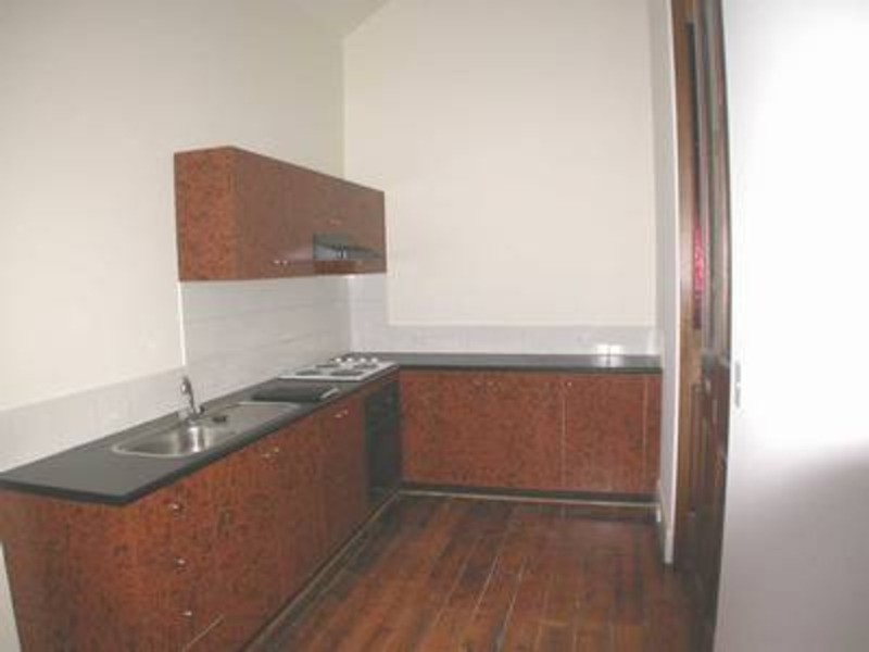 2/33 Grey Street, St Kilda VIC 3182