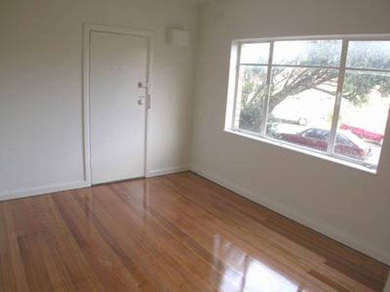 1/4 Newton Court, St Kilda VIC 3182