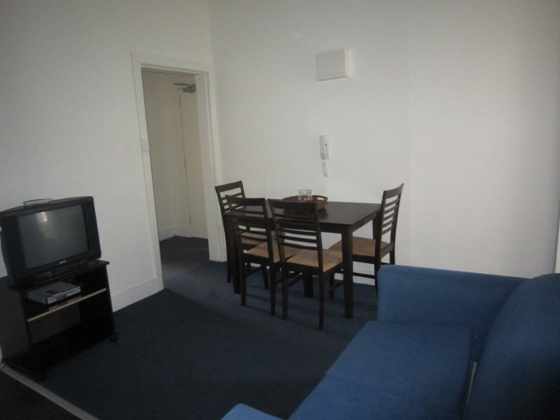 4/32 Grey Street, St Kilda VIC 3182