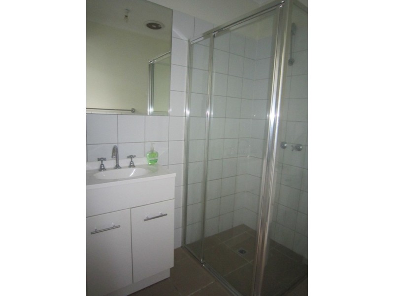 4/32 Grey Street, St Kilda VIC 3182