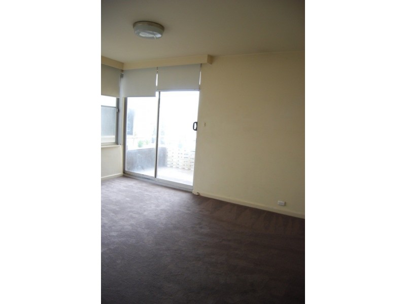 3/46 Ormond Esplanade, Elwood VIC 3184