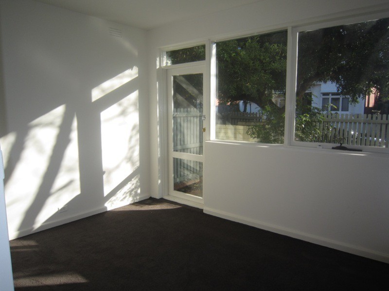 1/6 Closeburn Avenue, Prahran VIC 3181