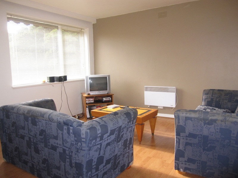 3/37 Gurner Street, St Kilda VIC 3182