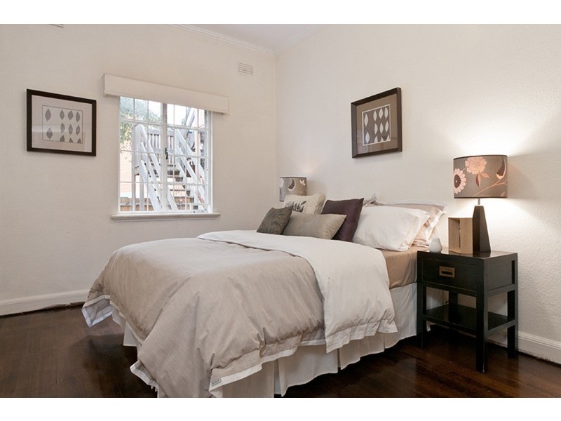 2/5 Foster Street, St Kilda VIC 3182