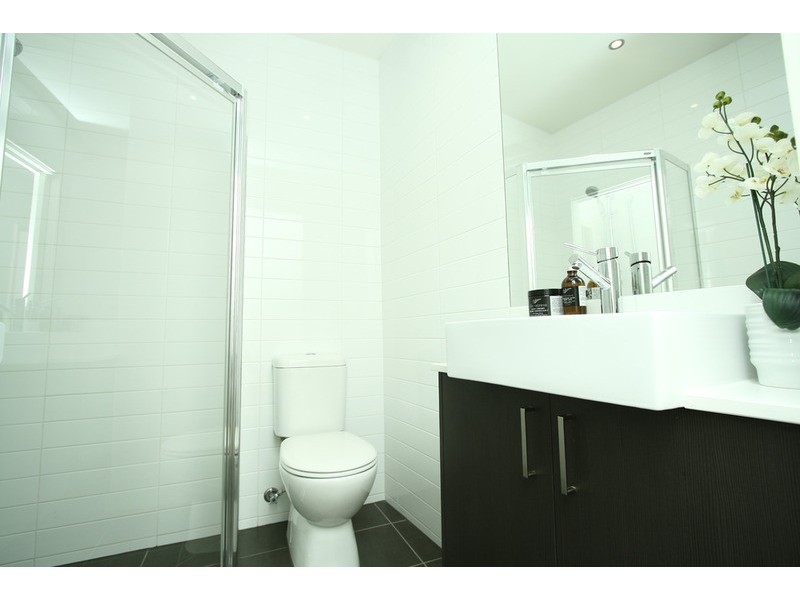 1/3 Charnwood Road, St Kilda VIC 3182