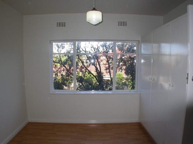 4/4 Newton Court, St Kilda VIC 3182