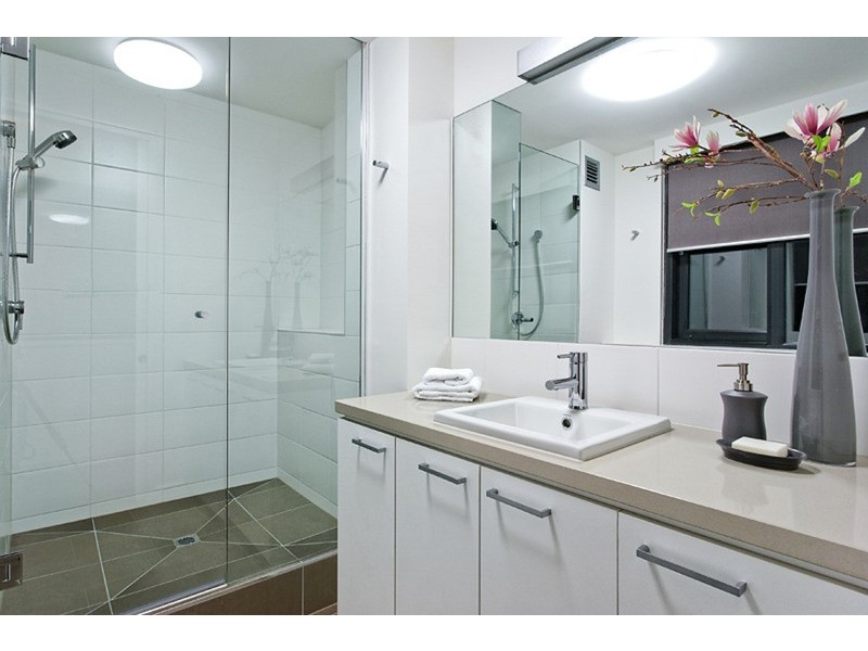 141/333 Beaconsfield Parade, St Kilda West VIC 3182