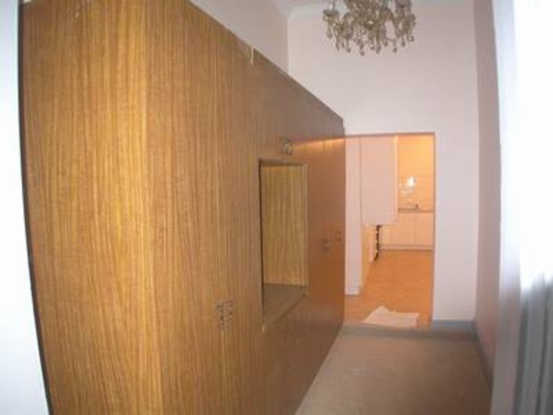 Rear/16 Grey Street, St Kilda VIC 3182