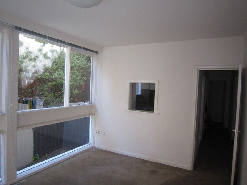 2/42 Wilgah Street, St Kilda East VIC 3183