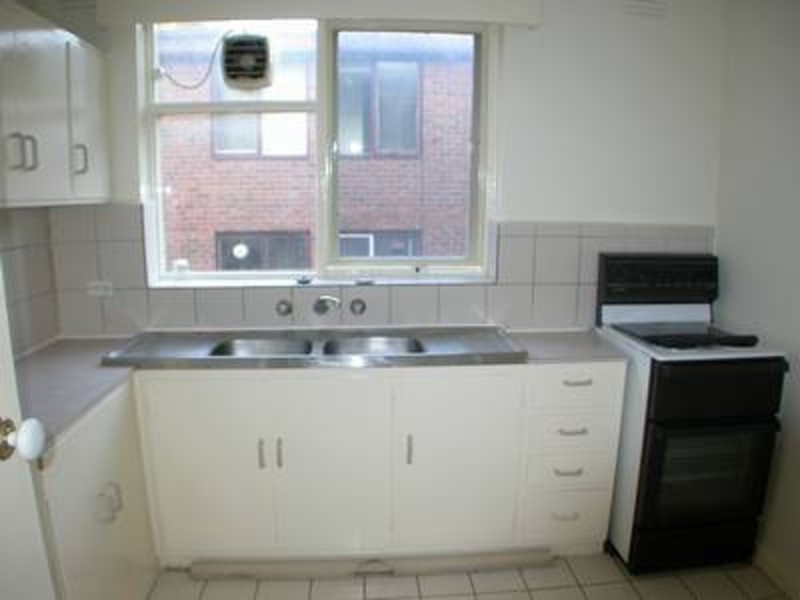 6/146 Alma Road, St Kilda East VIC 3183