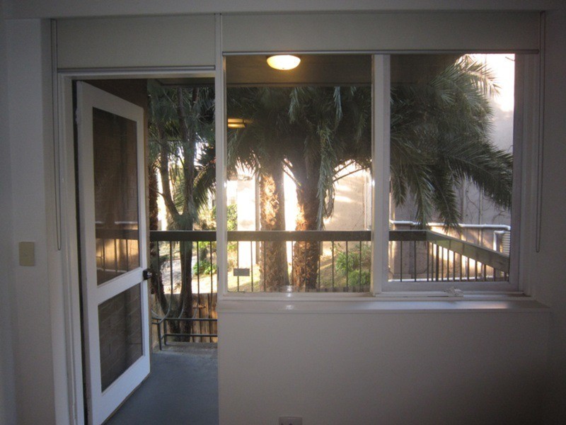 1/19-21 Dalgety Street, St Kilda VIC 3182