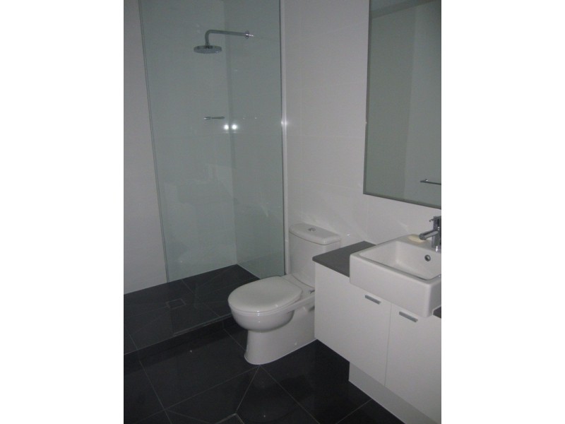 15/17 Robe Street, St Kilda VIC 3182