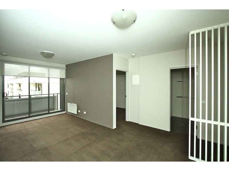 101/84 Altona Street, Kensington VIC 3031