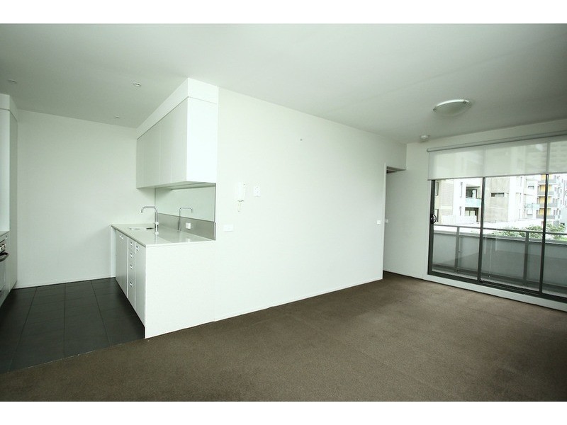 101/84 Altona Street, Kensington VIC 3031