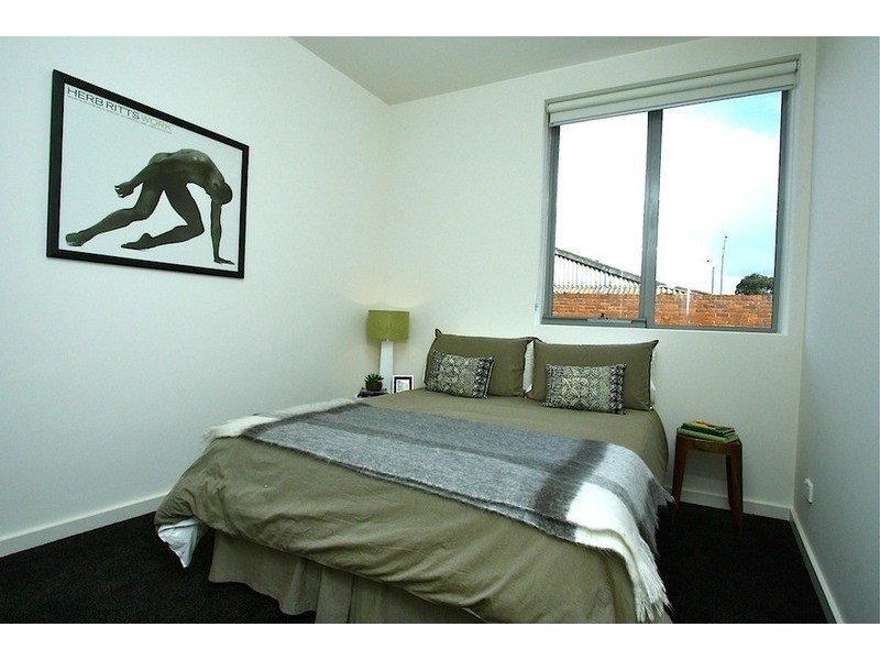 8/3 Charnwood  Road, St Kilda VIC 3182