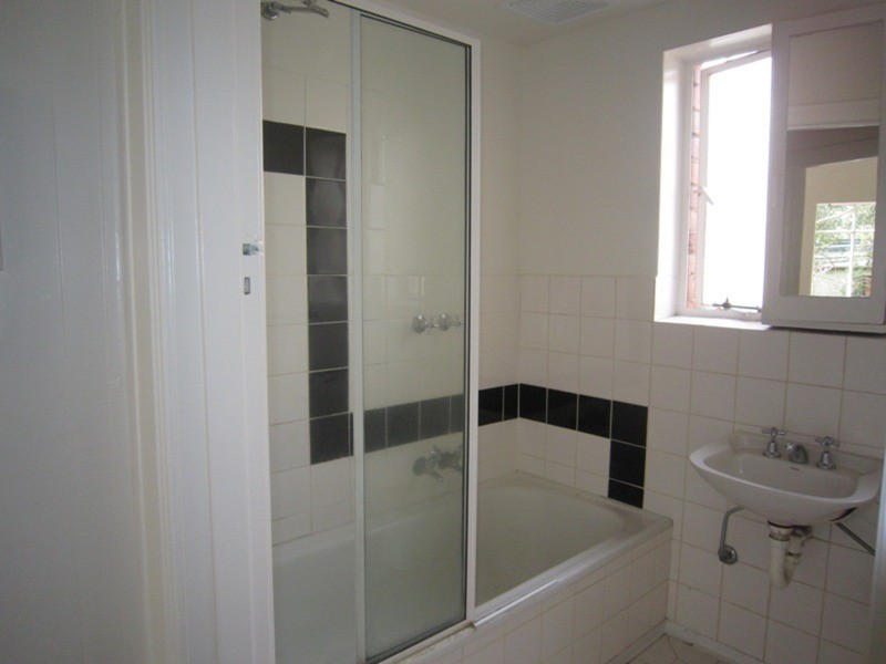 9/25 Charnwood Road, St Kilda VIC 3182