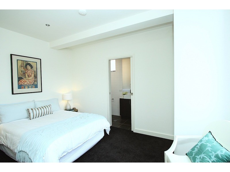 7/3  Charnwood Road, St Kilda VIC 3182
