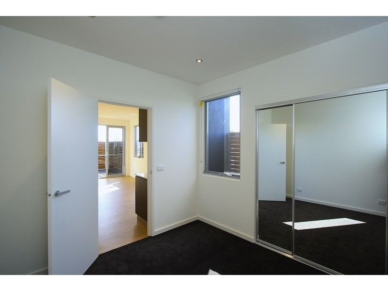 14/3 Charnwood Road, St Kilda VIC 3182