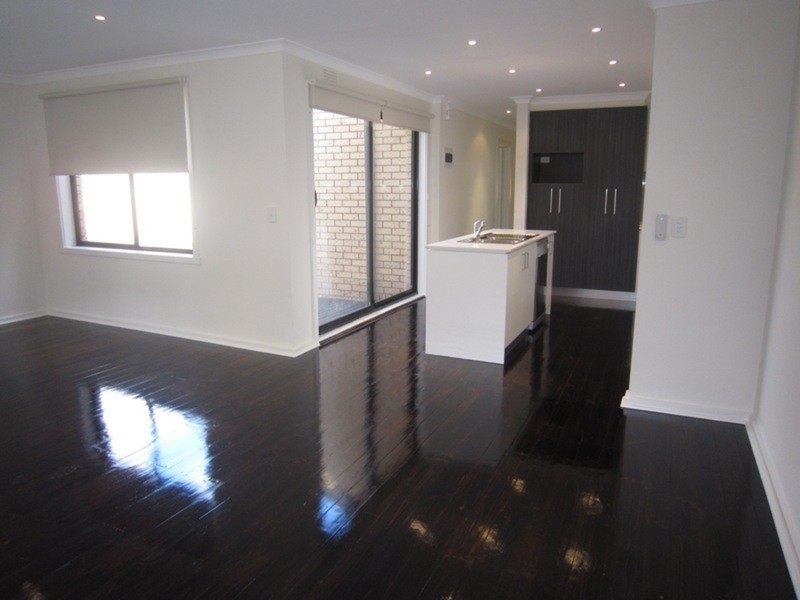 2/21 Green Street, Ivanhoe VIC 3079