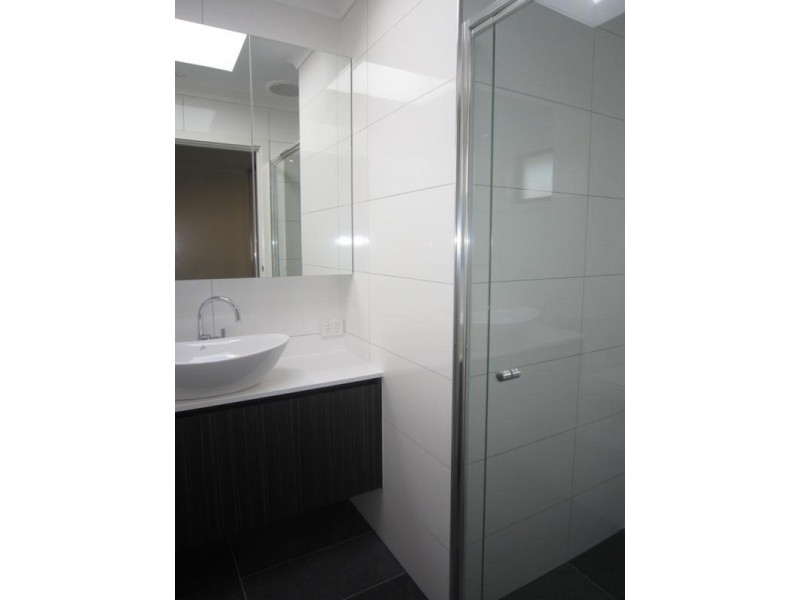 2/21 Green Street, Ivanhoe VIC 3079