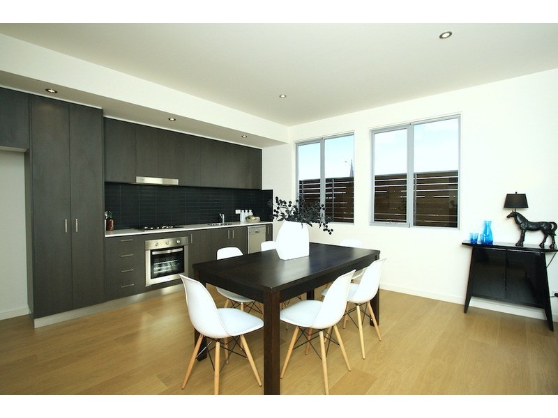 16/3 Charnwood Road, St Kilda VIC 3182