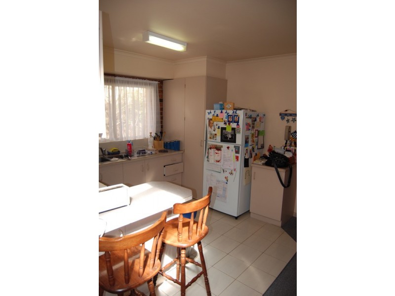 2/32 Nepean Avenue, Hampton East VIC 3188