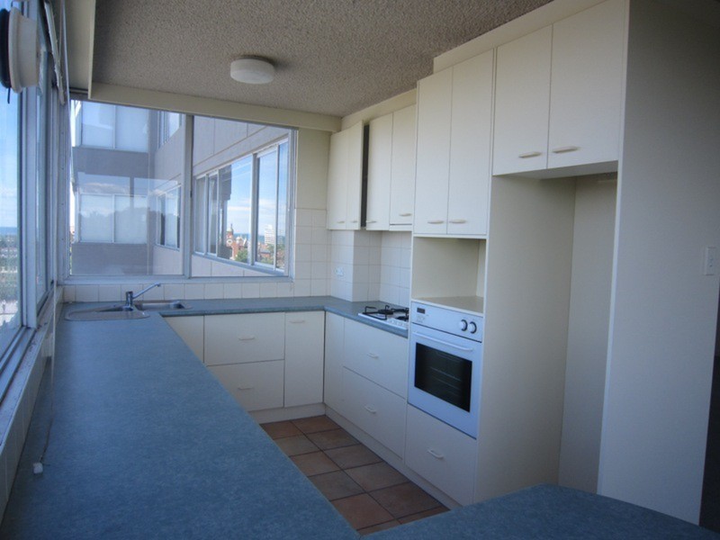 74/50 Canterbury Road, Middle Park VIC 3206