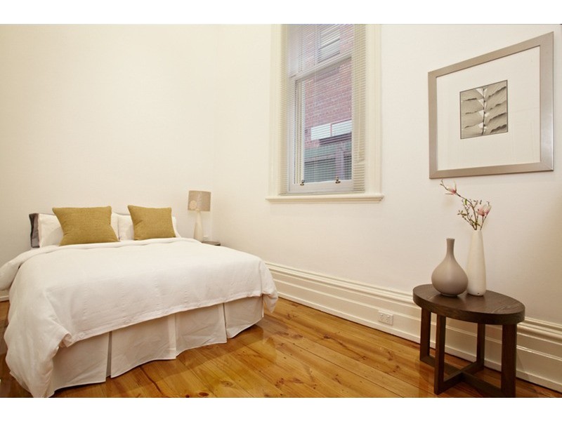 8/24 Dalgety Street, St Kilda VIC 3182