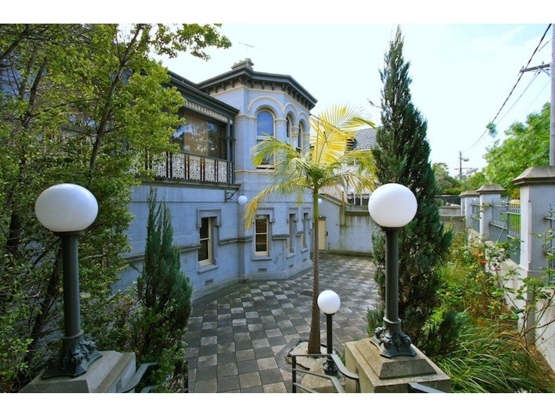 8/24 Dalgety Street, St Kilda VIC 3182