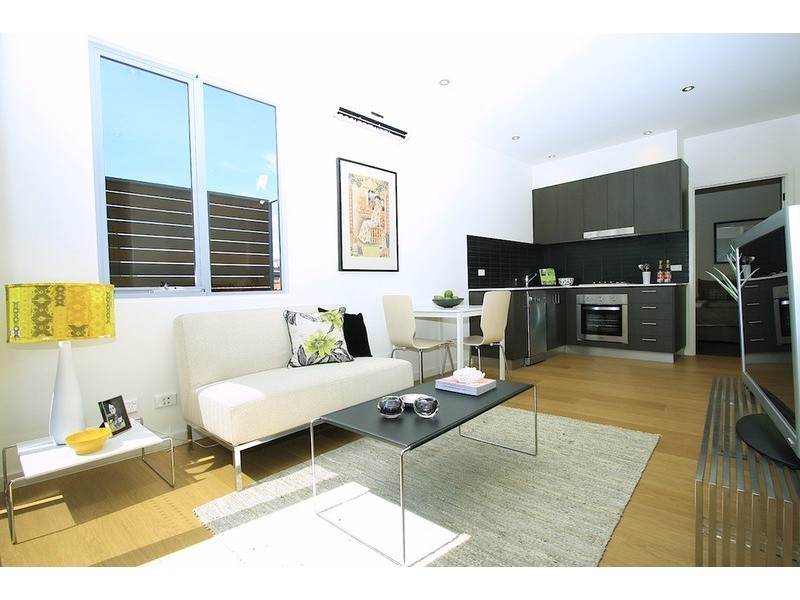 14/3 Charnwood Road, St Kilda VIC 3182