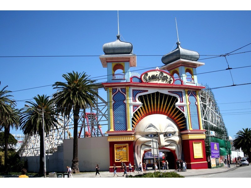 304/63 Acland Street, St Kilda VIC 3182