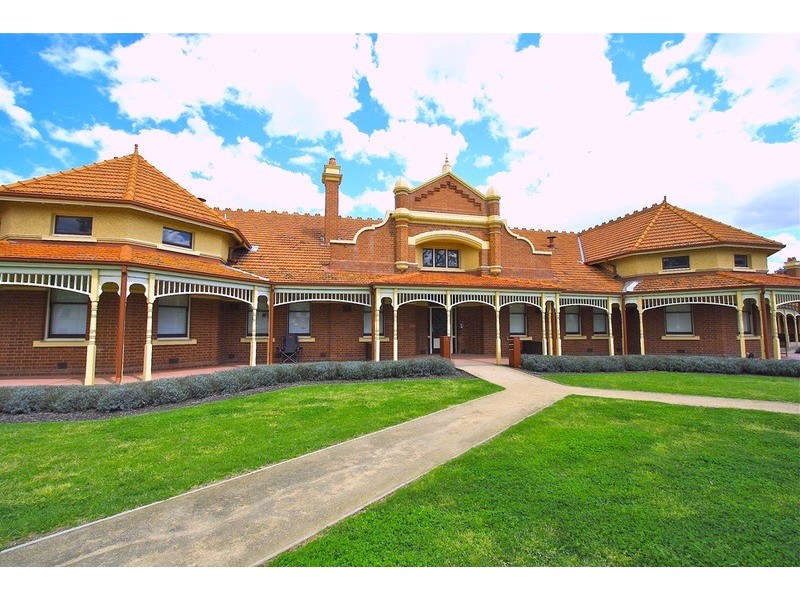 6/51 Cade Way, Parkville VIC 3052