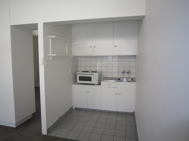 305/363 Beaconsfield Parade, St Kilda VIC 3182