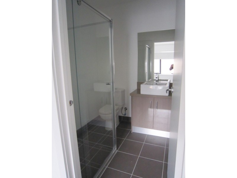 4/1 Lark Street, Altona VIC 3018
