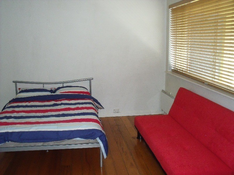 5/5 Burnett Street, St Kilda VIC 3182