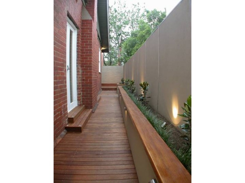 2/32 Mitford Street, Elwood VIC 3184