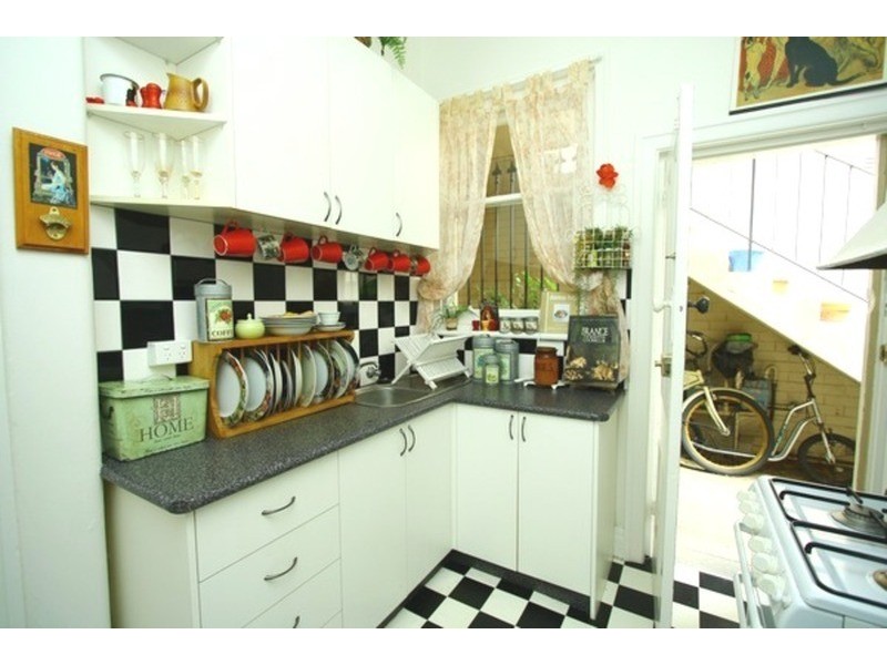 8/17 Crimea Street, St Kilda VIC 3182